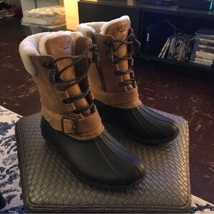 EUC Women’s Sperry Saltwater Misty Apres Boots